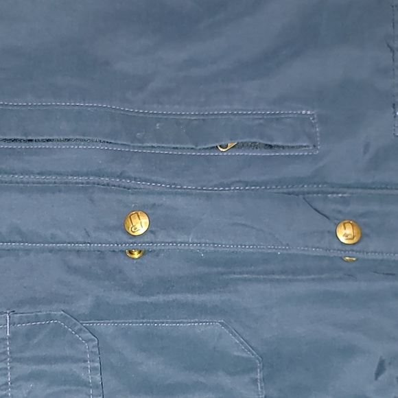 Vintage. Made in USA. Woolrich The Woman. Full-zip w/snap buttons. Medium - Picture 7 of 15